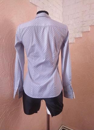 Белая трендовая рубашка в стиле casual в синий горох и полоска h&amp;m5 фото