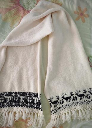 Теплый шарф с оленями1 фото