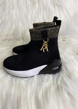 Стильные кроссовки river island