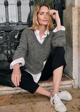 Серый базовый свитер h&m