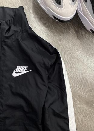 Кофта куртка ветровка nike2 фото