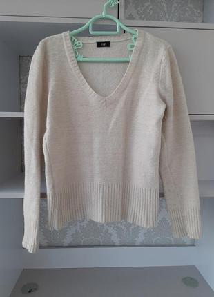 Женский базовый шерстяной пуловер