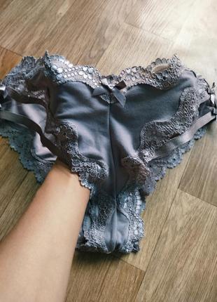 Эффектные трусики с кружевом victoria’s secret