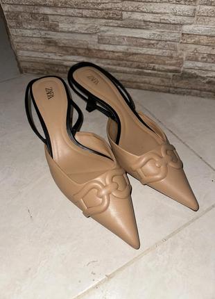Мюли туфли с открытой пяткой на каблуке с острым носом новые zara