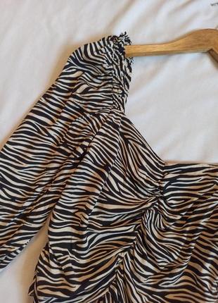 Топ/блуза в принт зебра с рукавами фонариками2 фото