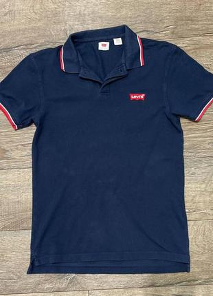 Levi's