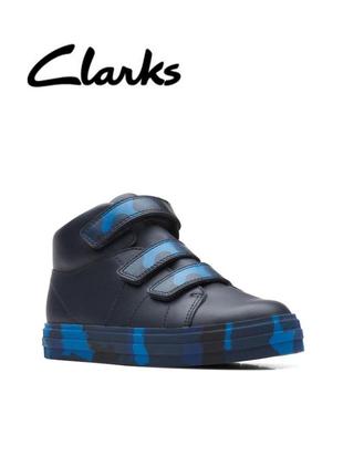 Шкіряні черевики, хайтопи, кросівки, кеди clarks