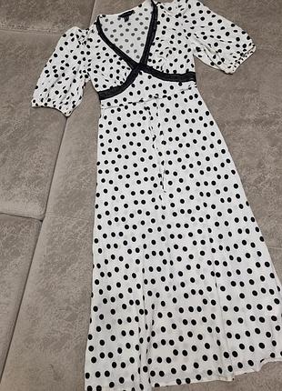 Красива сукня