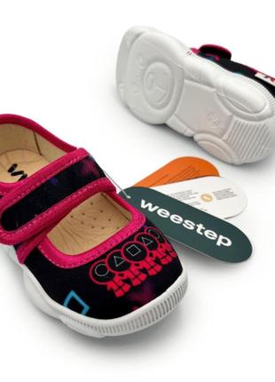Детские текстильные тапочки для девочки weestep
