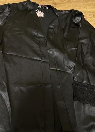 Женский атласный халат