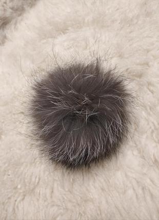 Пампон из меха чернобурки