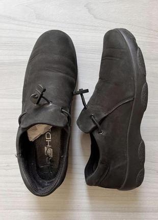 Шкіряні черевики
