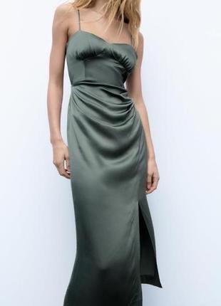Невероятно красивое сатиновое платье zara. с4 фото
