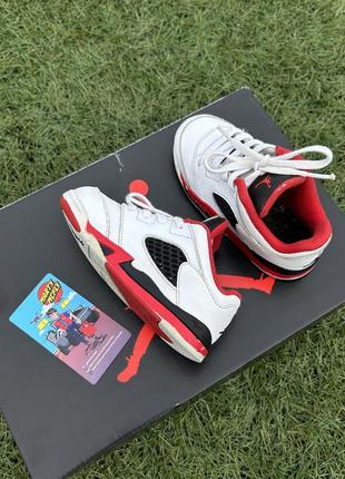 Дитячі кросівки air jordan 5 retro low td 'fire red'2 фото