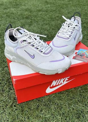 Жіночі кросівки для бігу nike react live older white