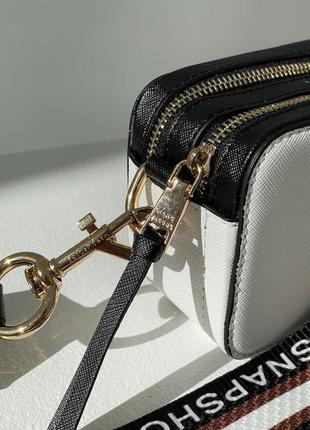 Сумка marc jacobs small camera bag white black6 фото