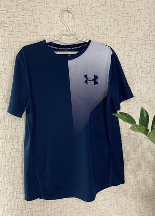 Темно синяя футболка оригинал спортивная для бега спорта зала
