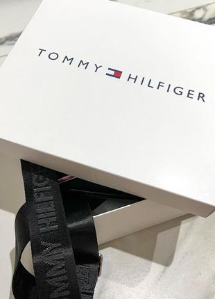 Чоловіча сумка tommy hilfiger чорна / барсетка / месенджер на плече3 фото