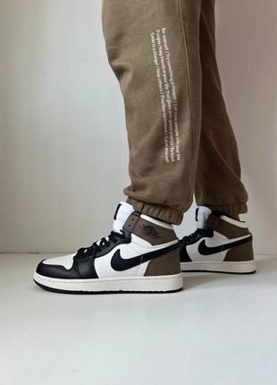 Мужские кроссовки