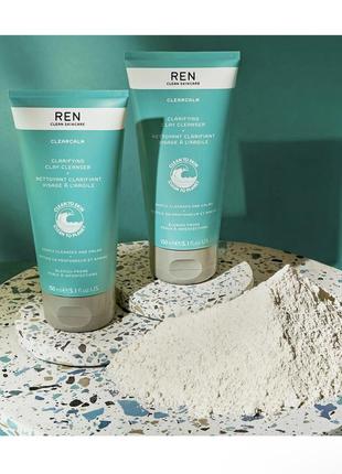 Ren clean skincare clearcalm clarifying clay cleanser очищающий гель для умывания