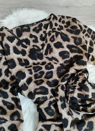 Женское длинное платье коричневое леопардовый принт на запах с поясом размер 52 хxl2 фото