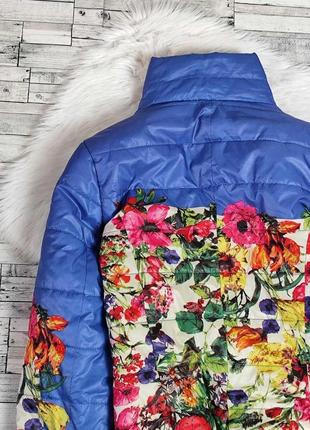 Женская стеганая куртка синяя с цветочным принтом размер 46 м5 фото