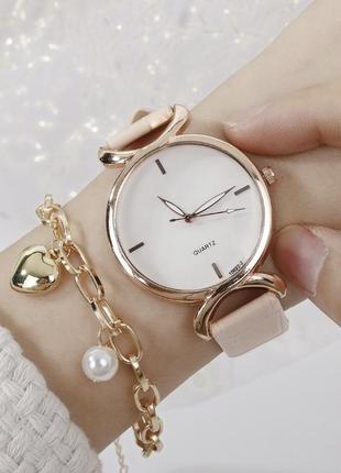 Жіночий годинник наручний , стильна прикраса та аксесуар на руку для жінки разом з годинником йде браслет