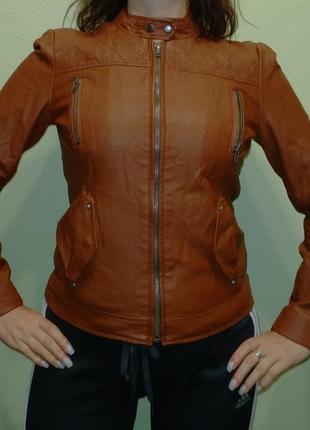 Женская куртка коричневая2 фото