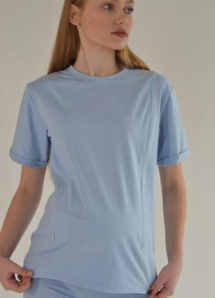 Блакитна базова футболка для вагітних і годуючих 42-56 рр стильна жіноча футболка1 фото