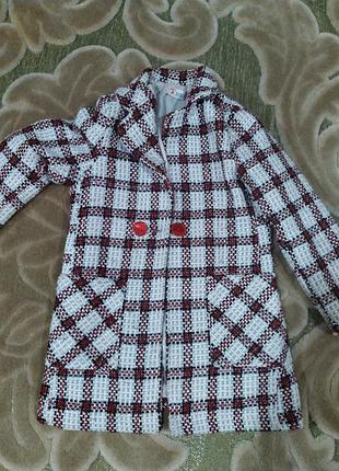 Пальто для дівчинки