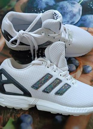 Білі кросівки adidas originals zx flux metallic snake j s76346/ оригінальні кросівки