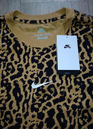 Лонгслив футболка с длинным рукавом nike sb animal mens long-sleeve print skate t-shirt

новая оригинал7 фото