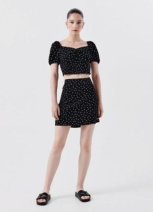 Блуза в горох cropp