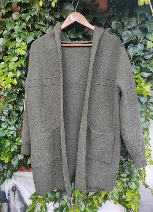 Жіночий кардиган без застібки