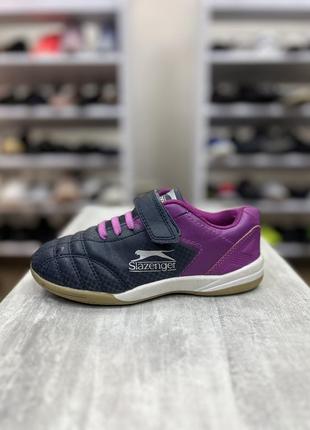 Кожаные кроссовки slazenger темно-синие с фиолетовым цветом