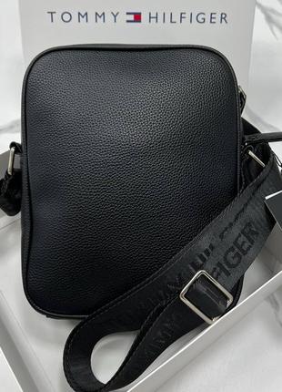 Мужская сумка tommy hilfiger черная / барсетка / мессенджер на плечо2 фото