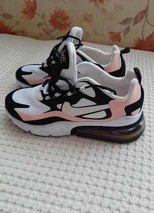 Кроссовки nike