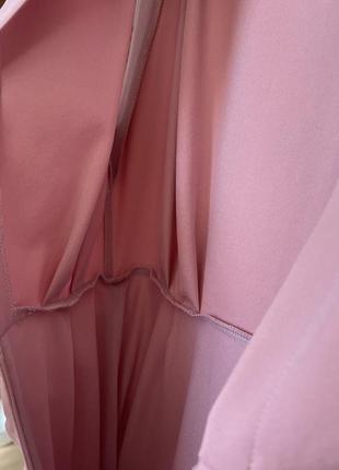 Розовое мини платье в обтяжку на змейке открытая спина s6 фото