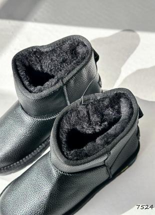 Стильные черные зимние угги женские, бобы на зиму, с утеплителем, эко-мех, кожаные/кожа-женская обувь3 фото