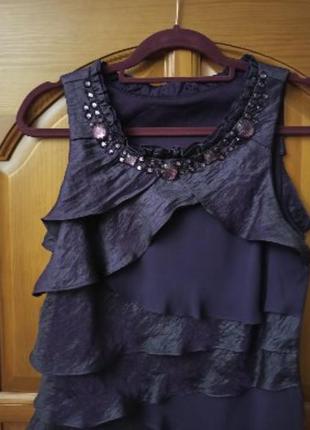 Фиолетовое платье с воланами2 фото