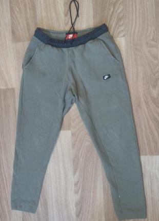 Спортивные штаны nike modern