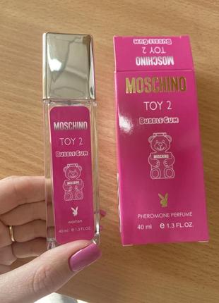 Moschino bubble gum