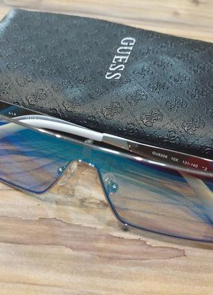 Крквтівні чолнцезахичеі окуляри прямокутной форми gu 8206 від guess!6 фото