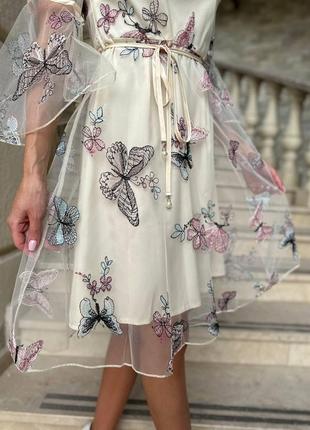 Розкішне плаття міді бежеве чорне рожеве біле з метеликами з пишною спідницею розкльошене сонце з прозорими рукавами вечірнє весільне10 фото