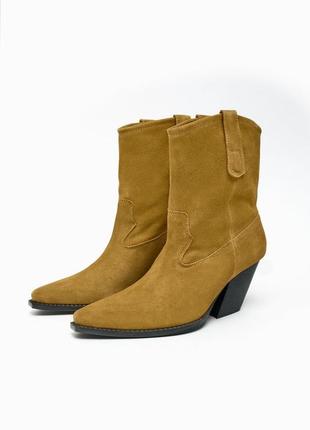 Ковбойские ботинки zara