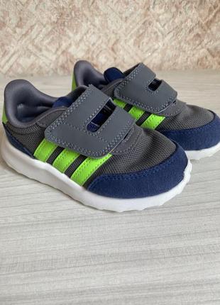 Кросівки adidas1 фото