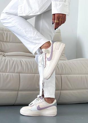 Nike Air Jordan Retro 1 High Og Biohack Baroque mit Bio purple