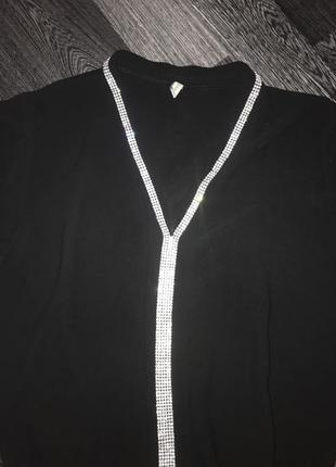 Красива чорна блуза з камінням2 фото