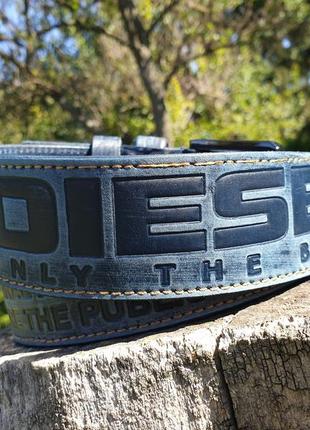 Шкіряний синій чоловічий ремінь в стилі diesel5 фото