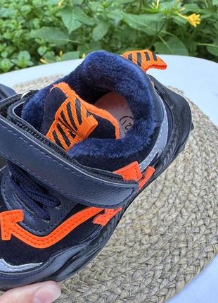 Кросівки утеплені синьо помаранчеві3 фото
